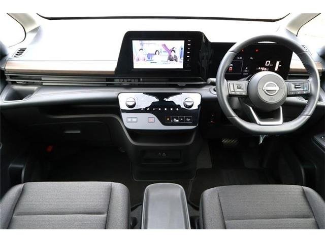 セレナ1.4 e-4ORCE ハイウェイスターV 4WD