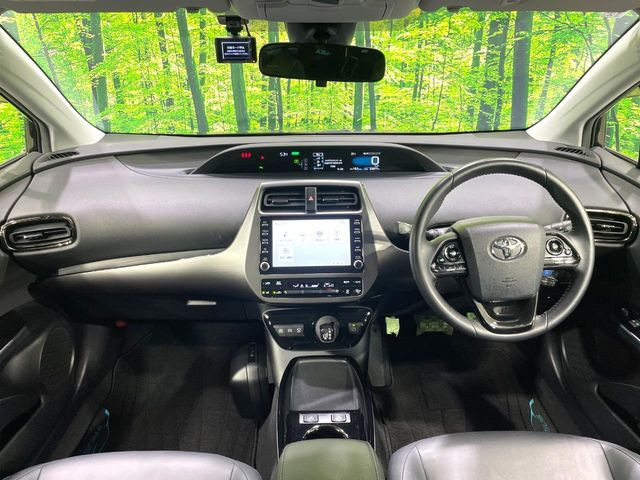 プリウス1.8 S ツーリングセレクション ブラックエディション