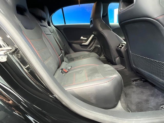 ���㕔���Ȃ��C�ɂȂ�悤�ȃL�Y�E�����ւ��蓙�A�傫�ȃ_���[�W�͂Ȃ��A�ǍD�ȏ�Ԃł��B