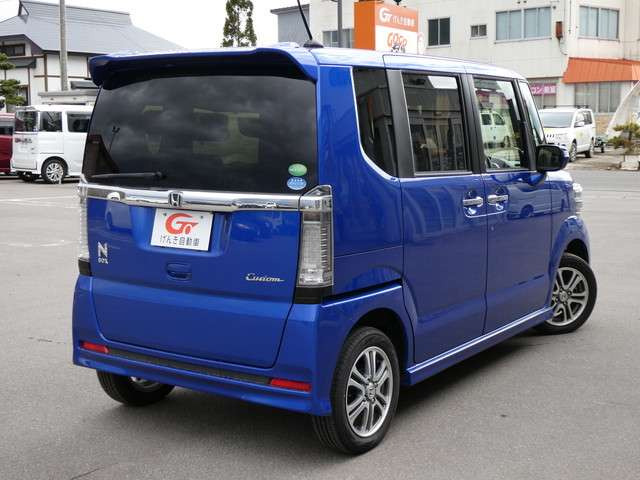N-BOXカスタムG SSパッケージ 4WD
