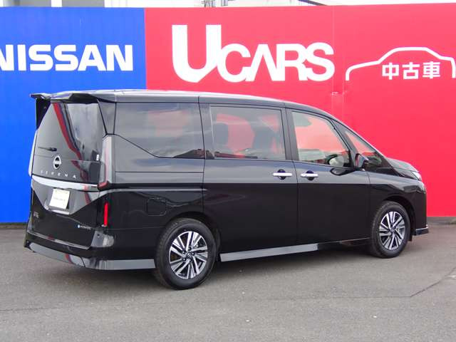 セレナ1.4 e-POWER ハイウェイスターV