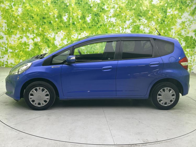 フィット1.3 G 10thアニバーサリー