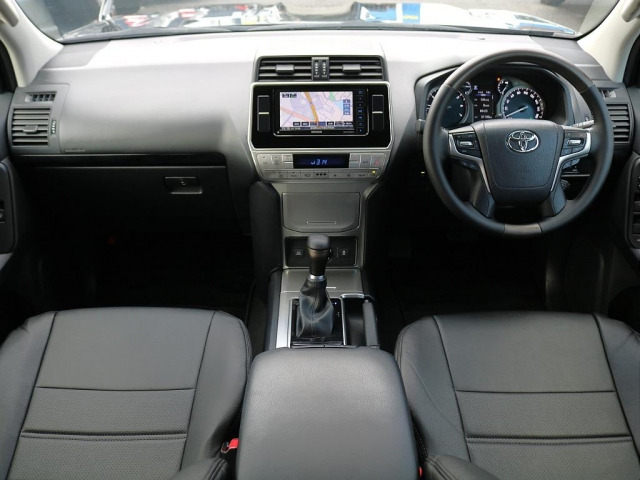 ランドクルーザープラド2.7 TX 4WD