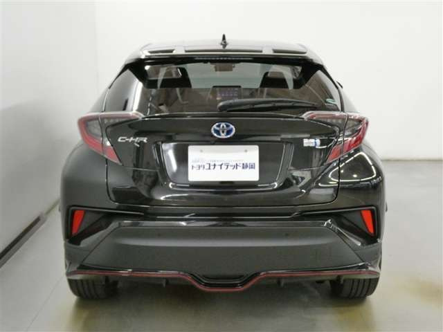 C-HRハイブリッド 1.8 G LED エディション