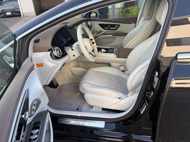 EQSAMG 53 4マチックプラス4WD