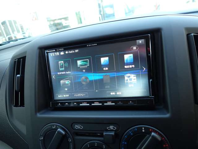 ��CN-HE02D�E�������[�i�r�E�t���Z�OTV�E���W�I�EDVD�r�f�I�ECD�ECD�^���ESD�Đ��EUSB�������[�EBluetooth&�n���Y�t���[�ʘb�Eipod/iphone�ڑ��Ή��E�X�}�z�A�g��