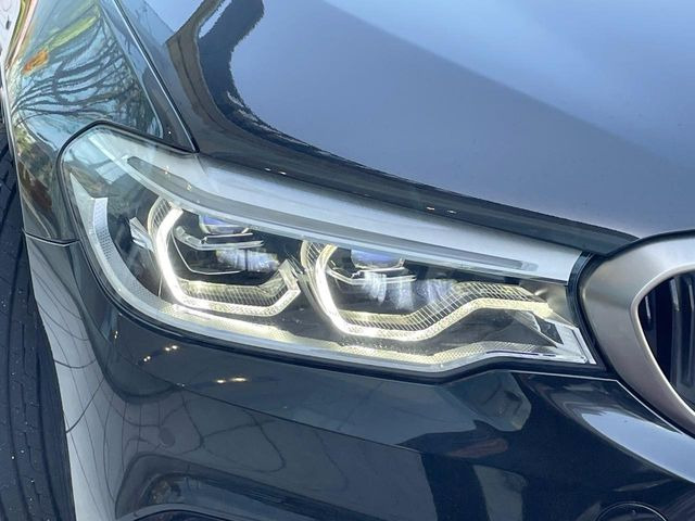 ��LED�w�b�h���C�g:��ԑ��s�����ǍD�Ȏ��E���m�ۂ����S���ĉ^�]�ł��鍂�P�xLED�w�b�h���C�g�𑕔�!�_�����x�������A����d�͂��}�����Ă��܂��B