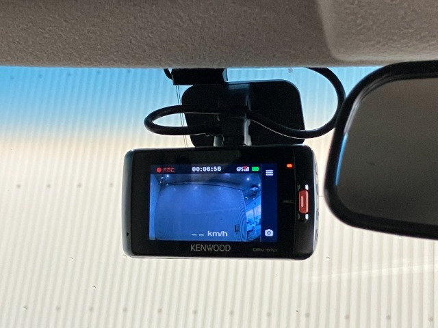 N-ONEプレミアム ツアラー Lパッケージ