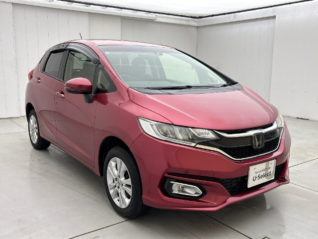 フィット1.3 13G L ホンダセンシング 4WD