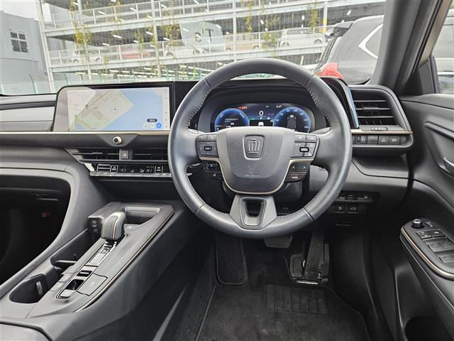 クラウンクロスオーバー2.5 G アドバンスト E-Four 4WD