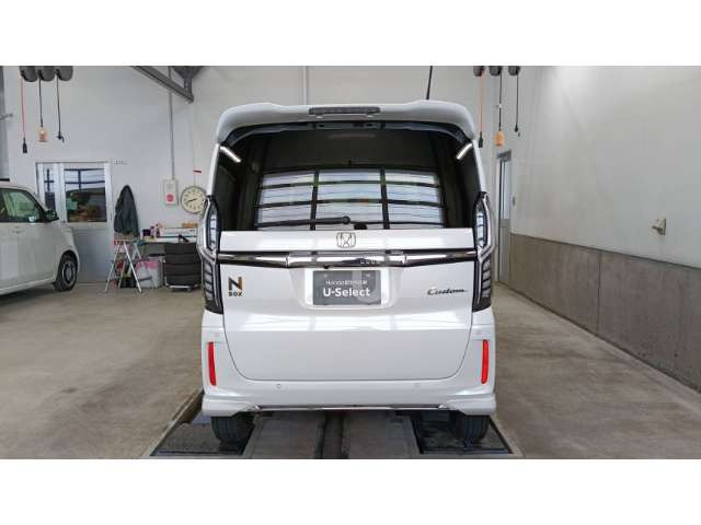 N-BOXカスタムL ターボ 4WD