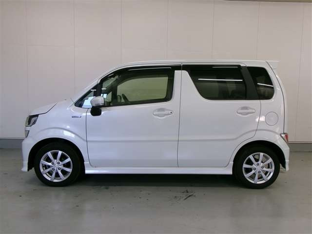 ワゴンRハイブリッド(HYBRID) FZ 4WD