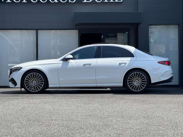 EクラスE220d AMGラインパッケージ (ISG)