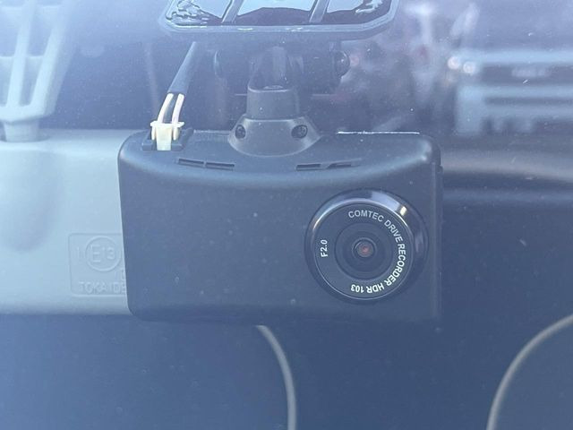 �y�h���C�u���R�[�_�[�z�h���C�u���R�[�_�[����!���s���͂������A������^�]�⎖�̂ɑ��������ہA�f���ŋL�^���A����̃��X�N�ɔ����܂��B���L�^�pSD�J�[�h�͂��q�l�����g�ł��������������K�v������܂��B