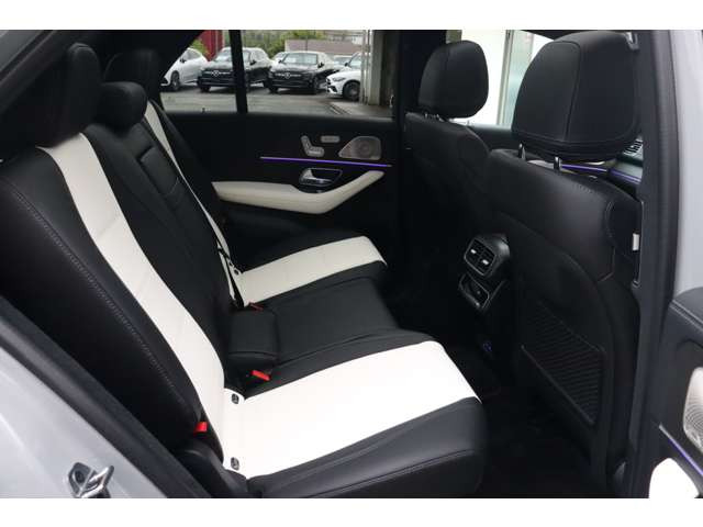 GLE450d 4マチック スポーツ (ISG) 4WD