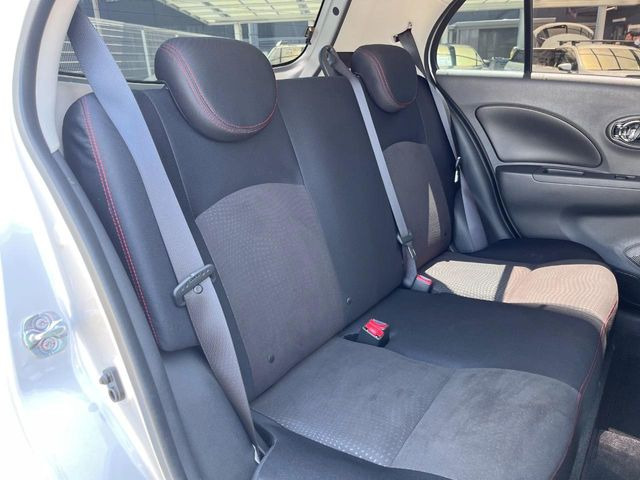 �㕔���Ȃ��C�ɂȂ�悤�ȃL�Y�E�����ւ��蓙�A�傫�ȃ_���[�W�͂Ȃ��A�ǍD�ȏ�Ԃł��B