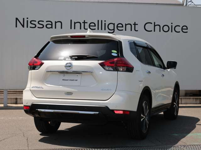 エクストレイル2.0 20Xi 4WD