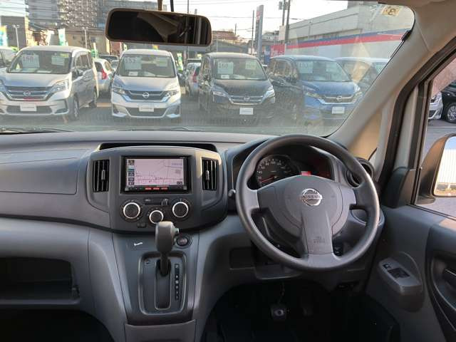 NV200バネットバン1.6 GX