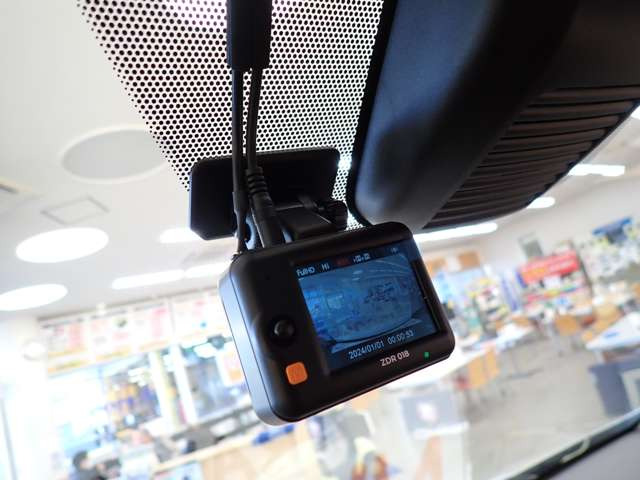 ���R���e�b�NZDR018�O��2�J�����h���C�u���R�[�_�[�V�i��t��