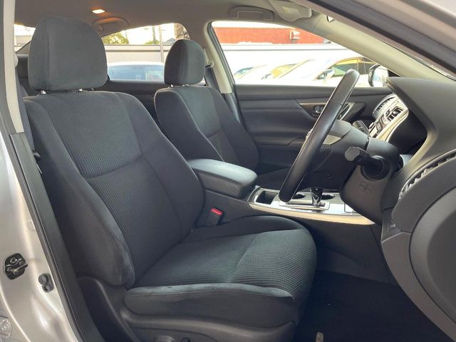 �^�]�ȃV�[�g���͎g�p�������Ȃ��A�ǍD�ȏ�ԂƂȂ��Ă��܂��B���J�Ɏg���Ă������Ƃ��悭�킩��܂��ˁB