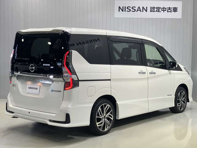 セレナ1.2 e-POWER ハイウェイスターV