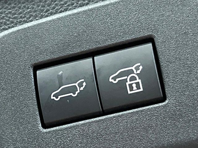 �y�p���[�o�b�N�h�A�z�X�}�[�g�L�[��^�]�Ȃ̃{�^�������������Ń��A�Q�[�g�������ŊJ���܂�!�ו��������Ă��鎞��A�����ʒu�ɂ���o�b�N�h�A��߂�ۂɕ֗��ȋ@�\�ł���