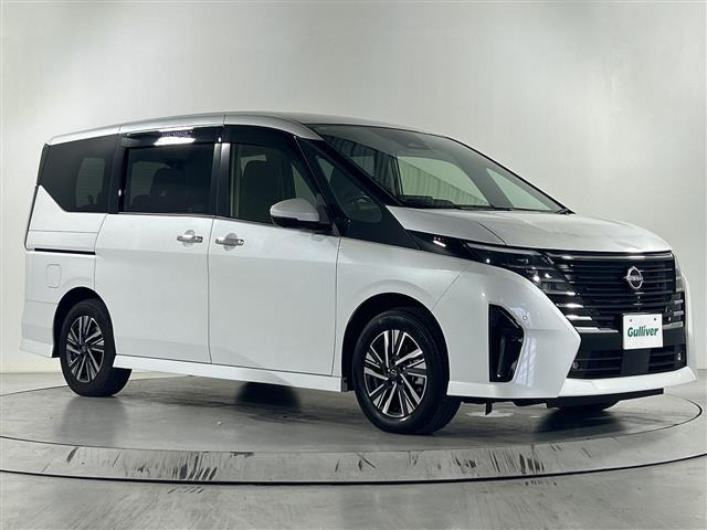 セレナ2.0 ハイウェイスターV Vセレクション