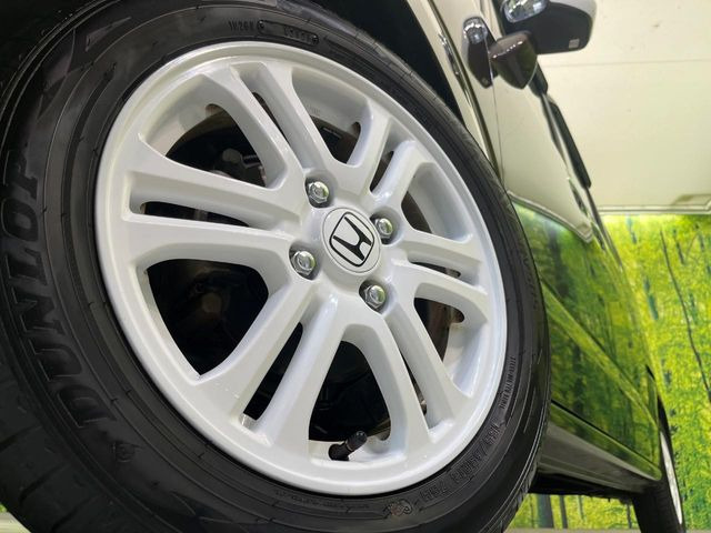 �y����14�C���`�A���~�z�C�[���z�O�ςɃ}�b�`���������A���~�z�C�[���𑕒����Ă���܂��B�e��ЊO�A���~�z�C�[����A�X�^�b�h���X�^�C�����戵�����Ă���܂��B���񂲑��k����������