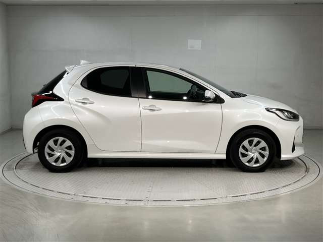 ヤリス1.5 ハイブリッド G