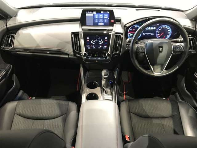 クラウンハイブリッド 2.5 RS