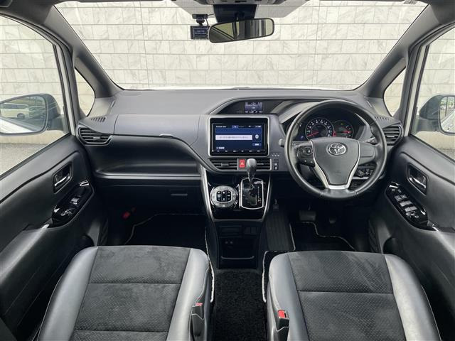 ヴォクシー2.0 ZS 煌III