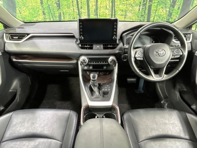 RAV42.0 G 4WD