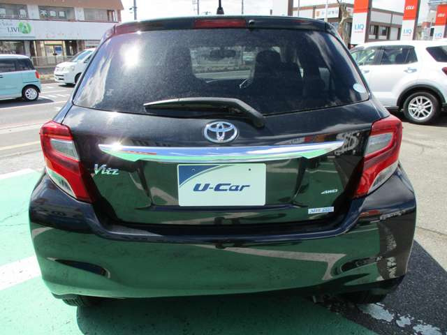 ヴィッツ1.3 F 4WD