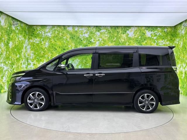 ヴォクシー2.0 ZS 煌II