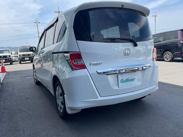 フリード1.5 G プレミアムエディション