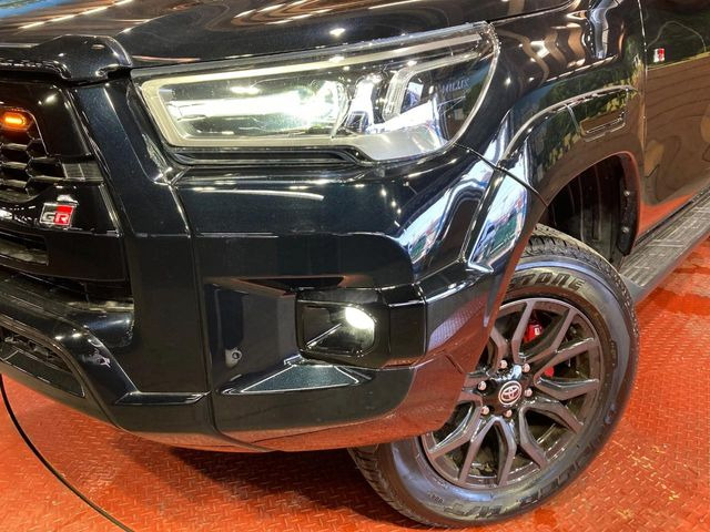 �yLED�w�b�h���C�g�z���V����ԑ��s�����ǍD�Ȏ��E���m�ۂ����S���ĉ^�]�ł��鍂�P�xLED�w�b�h���C�g�𑕔�!�_�����x�������A����d�͂��}�����Ă��܂��B