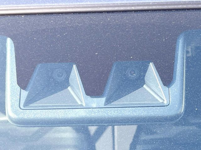 �y�X�}�[�g�A�V�X�g�z���s���ɑO���̎ԗ�����F�����A�Փ˂������Ȏ��͌x��ƃu���[�L�ŏՓˉ���Ɣ�Q�y�����A�V�X�g�B�����S�Ƀh���C�u�����y���݂��������܂��B