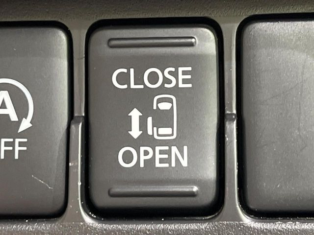 �y�p���[�X���C�h�h�A�z�X�}�[�g�L�[��^�]�Ȃ̃X�C�b�`�ŃX���C�h�h�A�̊J���\���d��������͂����ăh�A���J����K�v�������A���������q�l�ł��A�d���ו��������Ă��鎞�����N�ɊJ���߂ł��܂���