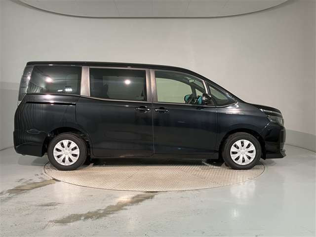 ヴォクシー2.0 X