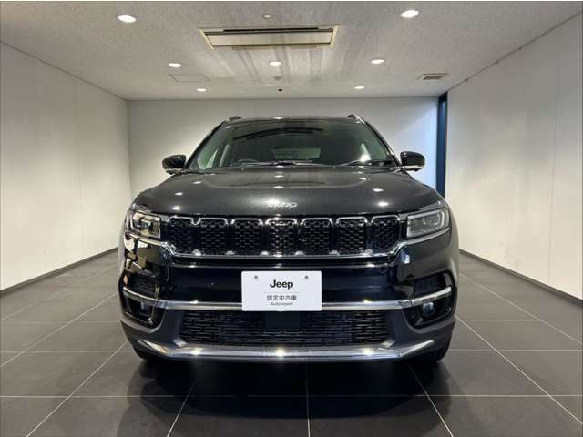 コマンダー2.0 リミテッド ディーゼル 4WD