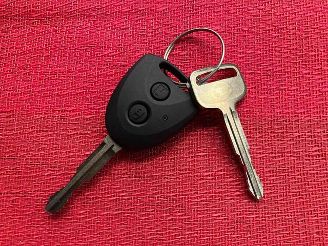 ハイゼットカーゴデラックス