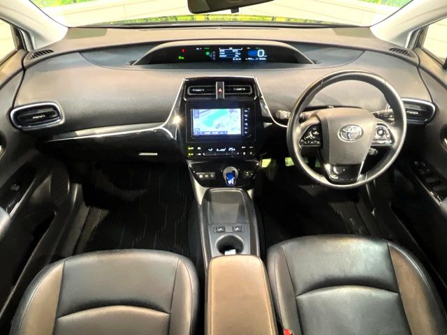 プリウス1.8 S ツーリングセレクション