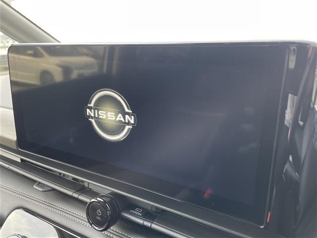 セレナ1.4 e-POWER ハイウェイスターV