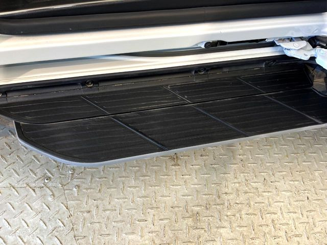 ノア1.8 ハイブリッド S-Z