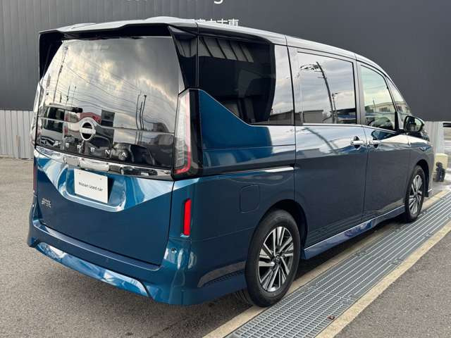 セレナ2.0 ハイウェイスターV