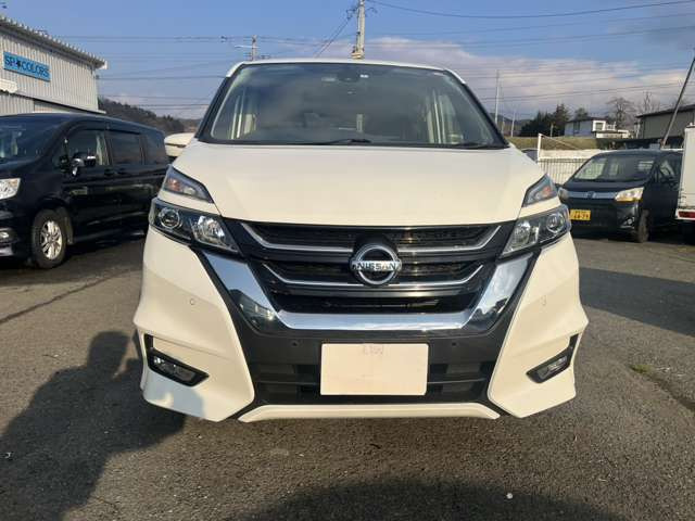 セレナ2.0 ハイウェイスター VセレクションII 4WD