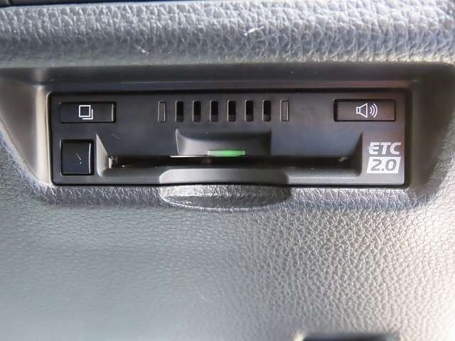 RAV42.5 ハイブリッド G E-Four 4WD