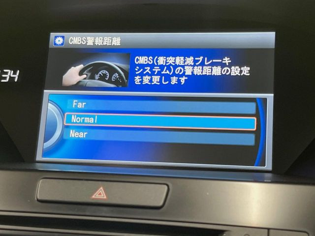 �y�z���_�Z���V���O�z���s���ɑO���̎ԗ�����F�����A�Փ˂������Ȏ��͌x��ƃu���[�L�ŏՓˉ���Ɣ�Q�y�����A�V�X�g�B�����S�Ƀh���C�u�����y���݂��������܂��B