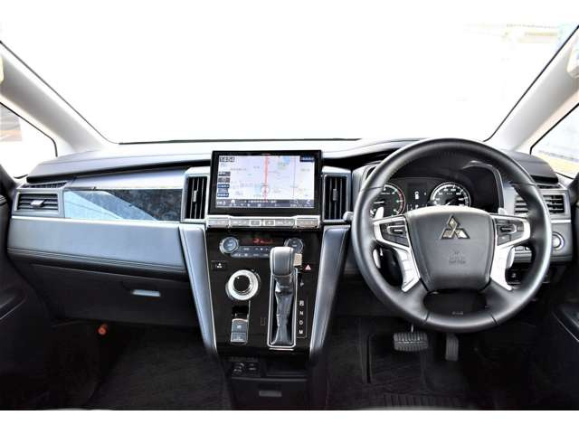 デリカD:5アーバンギア 2.2 G パワーパッケージ 4WD