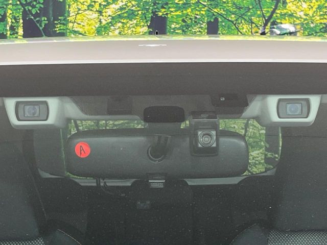 �y�A�C�T�C�gVer3�z�O���̎ԗ��������m���A�Փ˂������Ȏ��͌x��Œ��ӂ𑣂��A�u���[�L�𓥂ޗ͂��T�|�[�g�B�u���[�L�𓥂߂Ȃ������ꍇ�͏Փ˔�Q�y���u���[�L���쓮�A�Փˉ�����T�|�[�g���܂��B